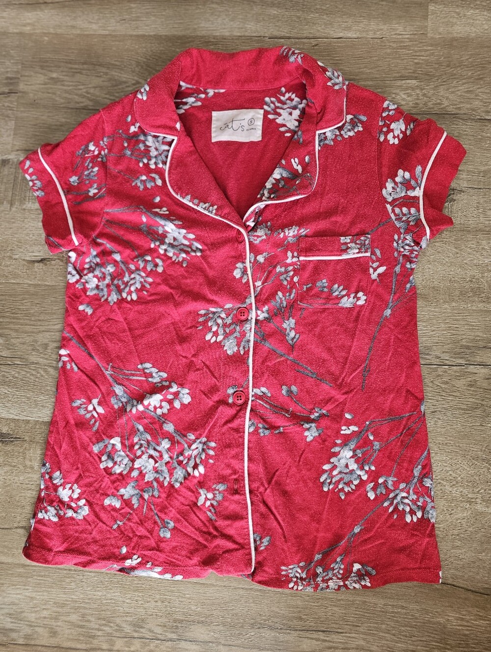 The Cats Pajamas Pima Cotton Women’s Short Sleeve Red Floral Top